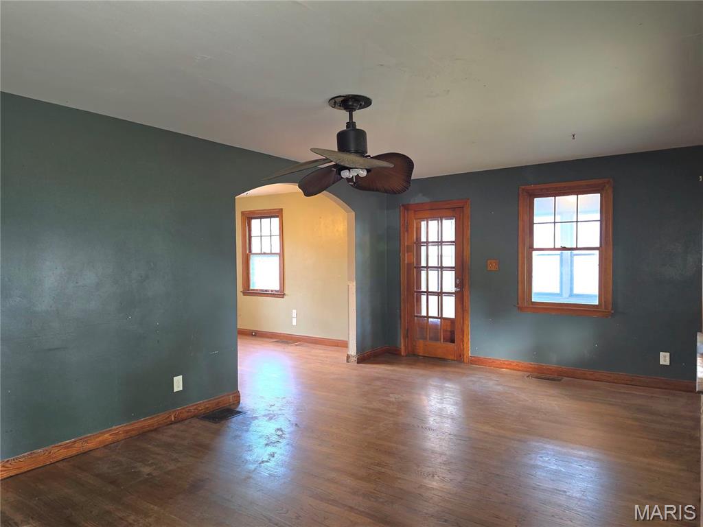 7 2nd Street Property Photo 7