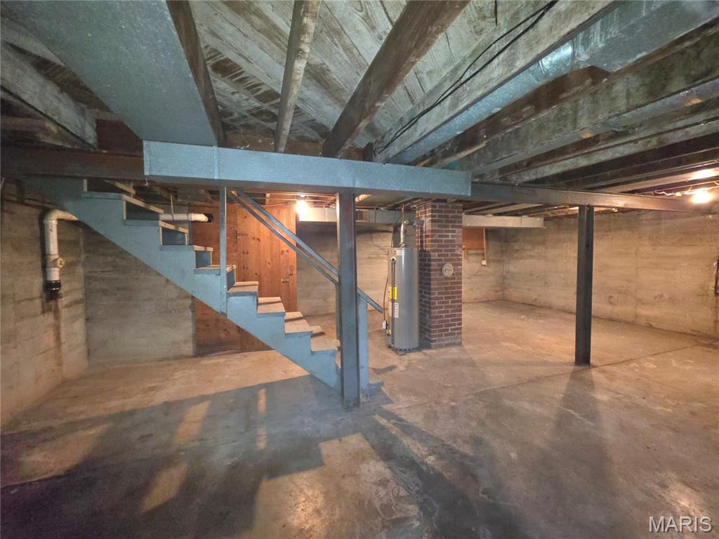 7 2nd Street Property Photo 24