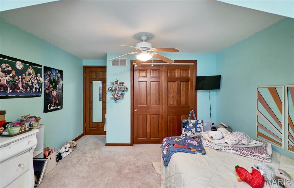 404 Chantilly Court Property Photo 34