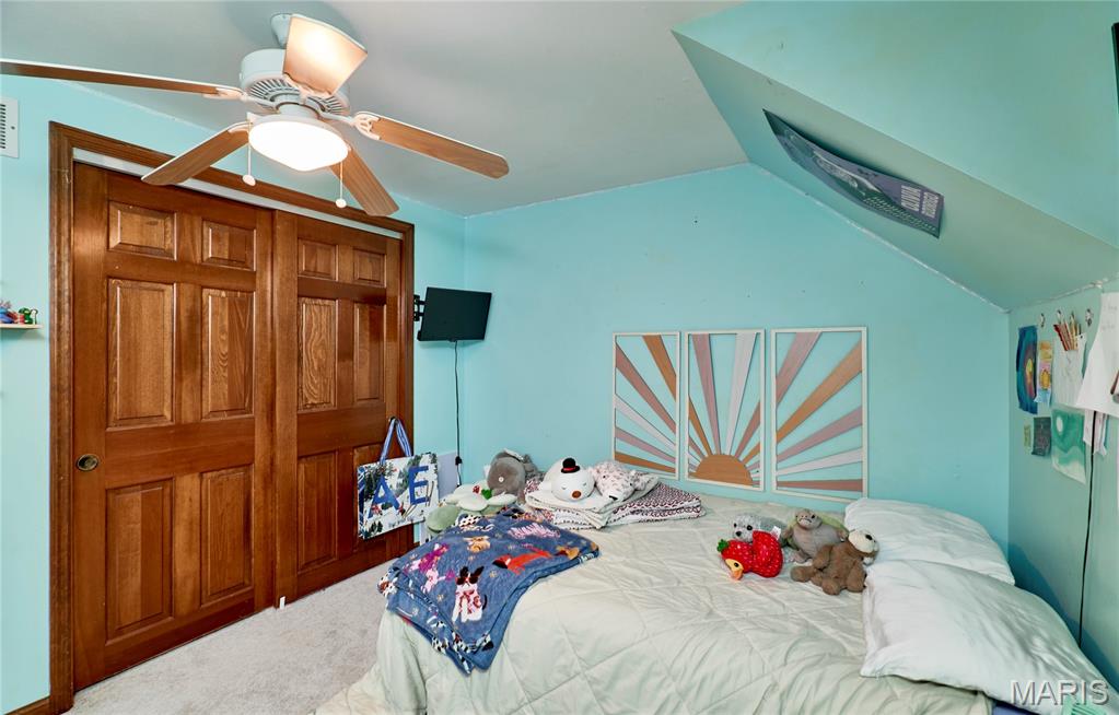 404 Chantilly Court Property Photo 35