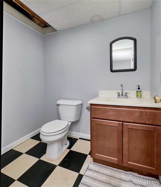 404 Chantilly Court Property Photo 49