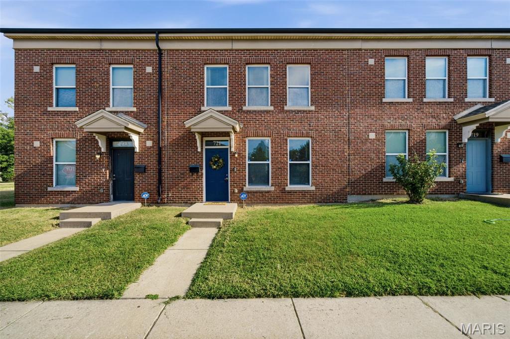 721 Dickson Street Property Photo 1