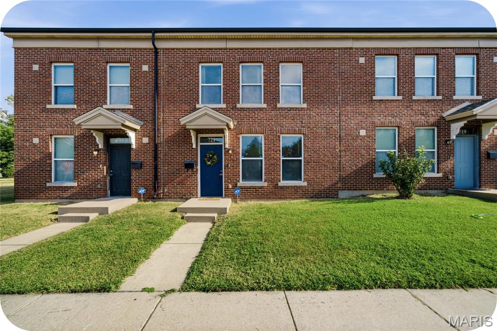 721 Dickson Street Property Photo 1