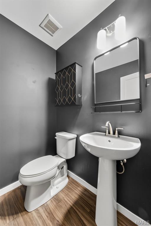 345 Newbridge Way Property Photo 12