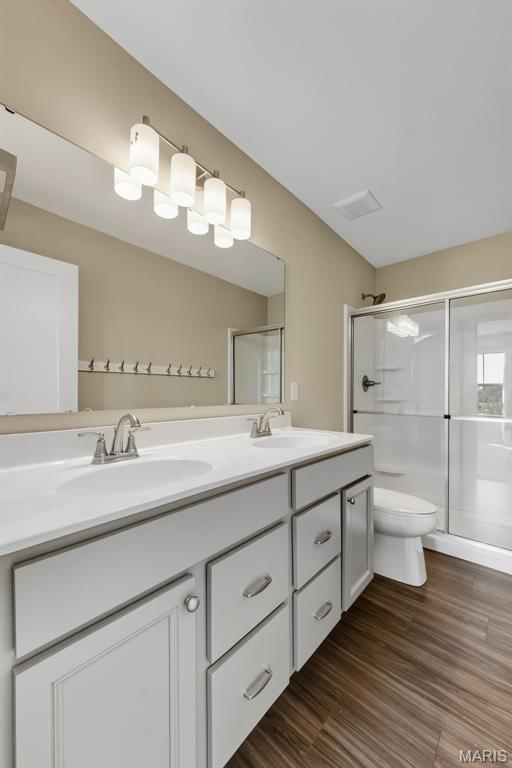 345 Newbridge Way Property Photo 14