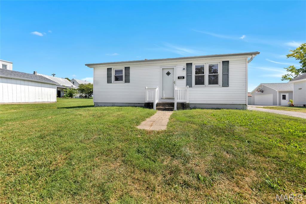 504 Stiening Street Property Photo 1