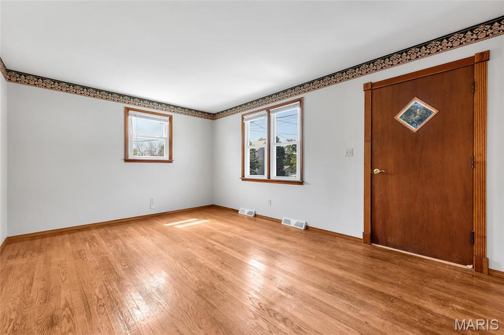 504 Stiening Street Property Photo 4