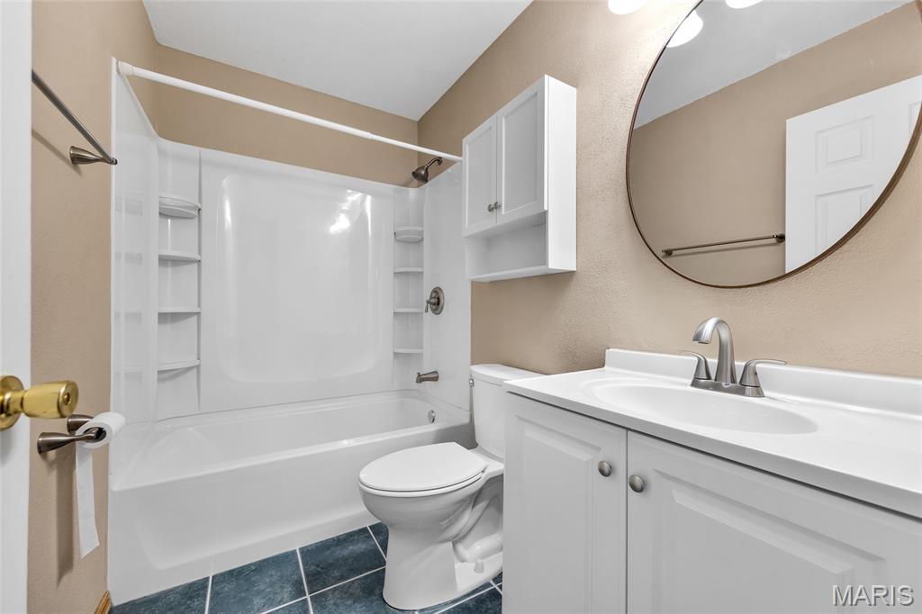 504 Stiening Street Property Photo 13