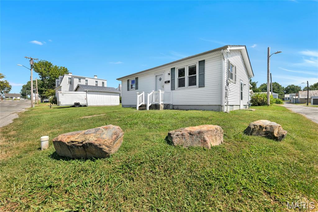 504 Stiening Street Property Photo 18