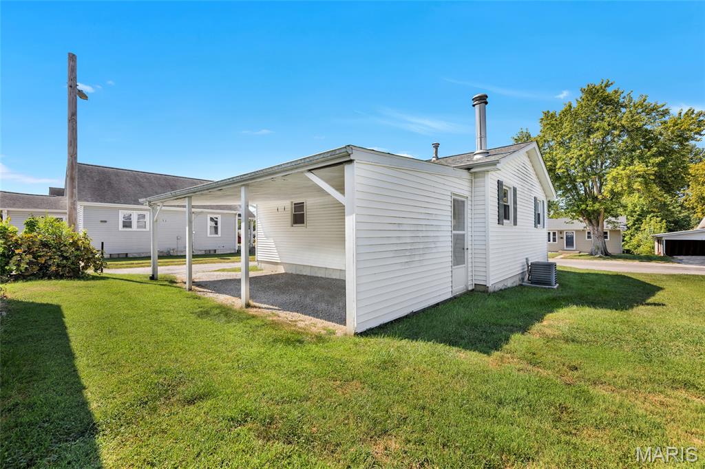 504 Stiening Street Property Photo 20