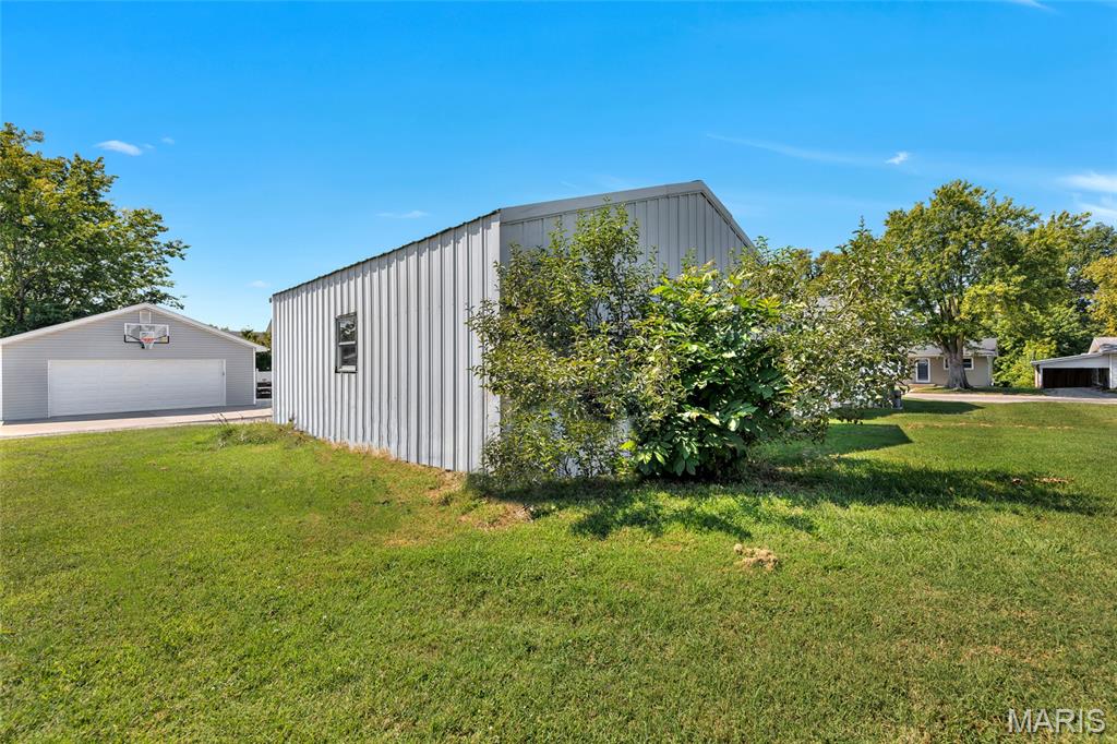 504 Stiening Street Property Photo 25