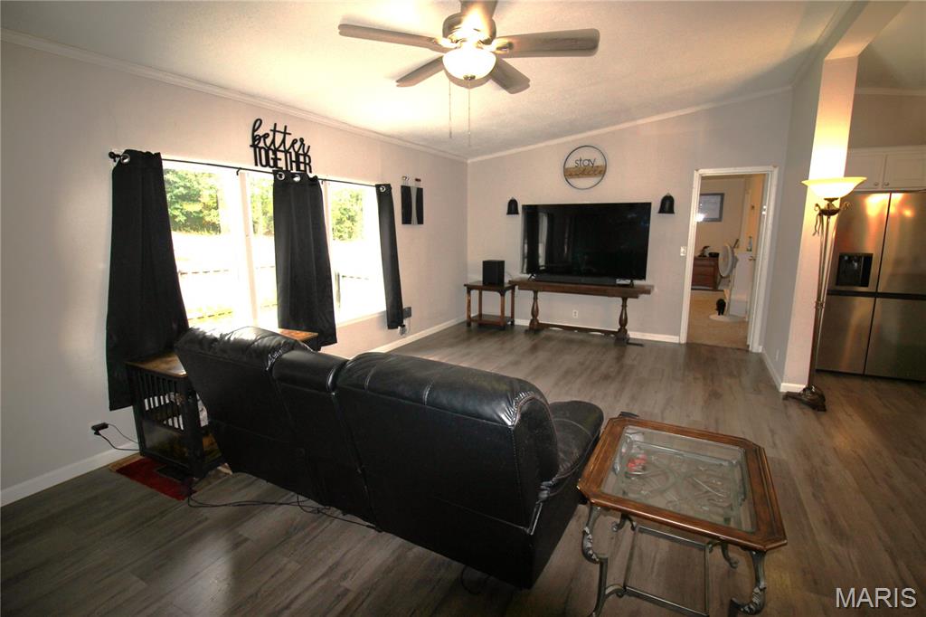 409 Cheyenne Lane Property Photo 7