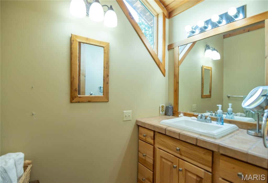 17492 Bcr 314 Property Photo 26