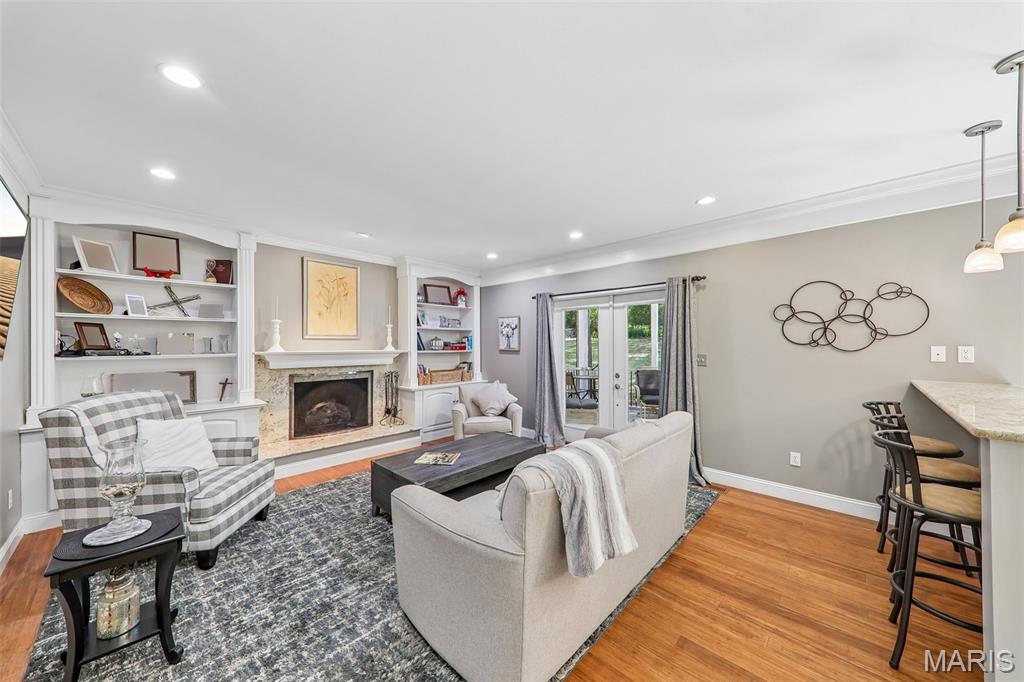 70 Breezeview Drive Property Photo 12