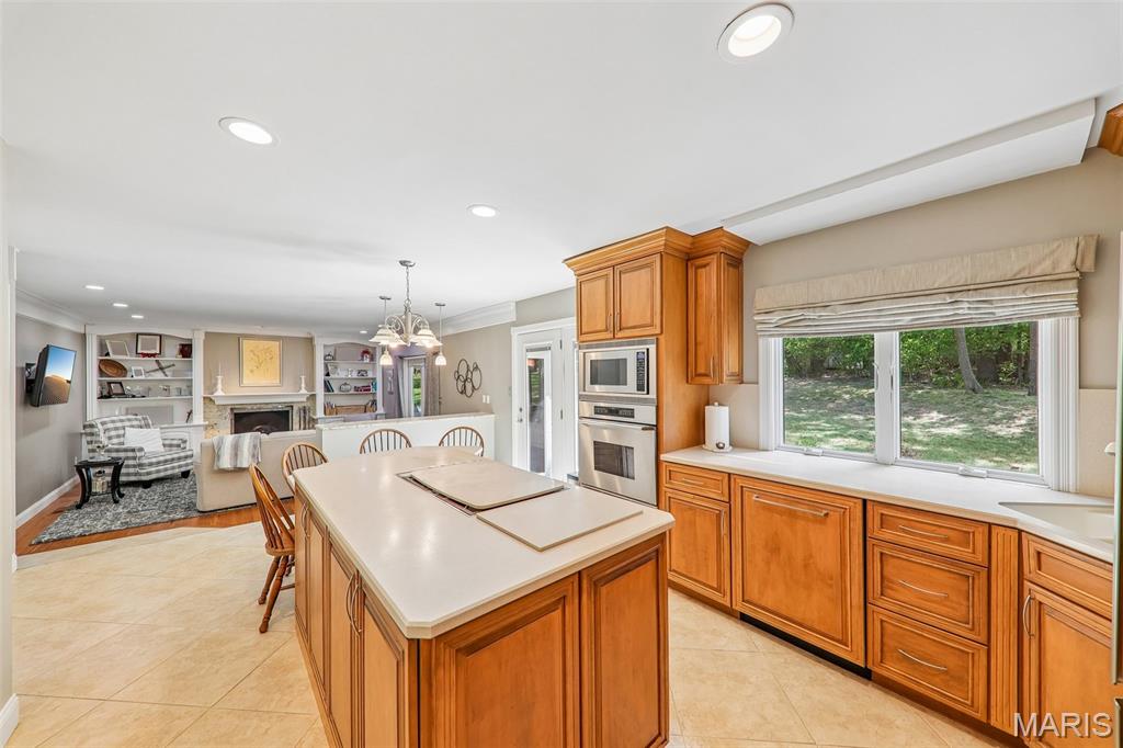70 Breezeview Drive Property Photo 23