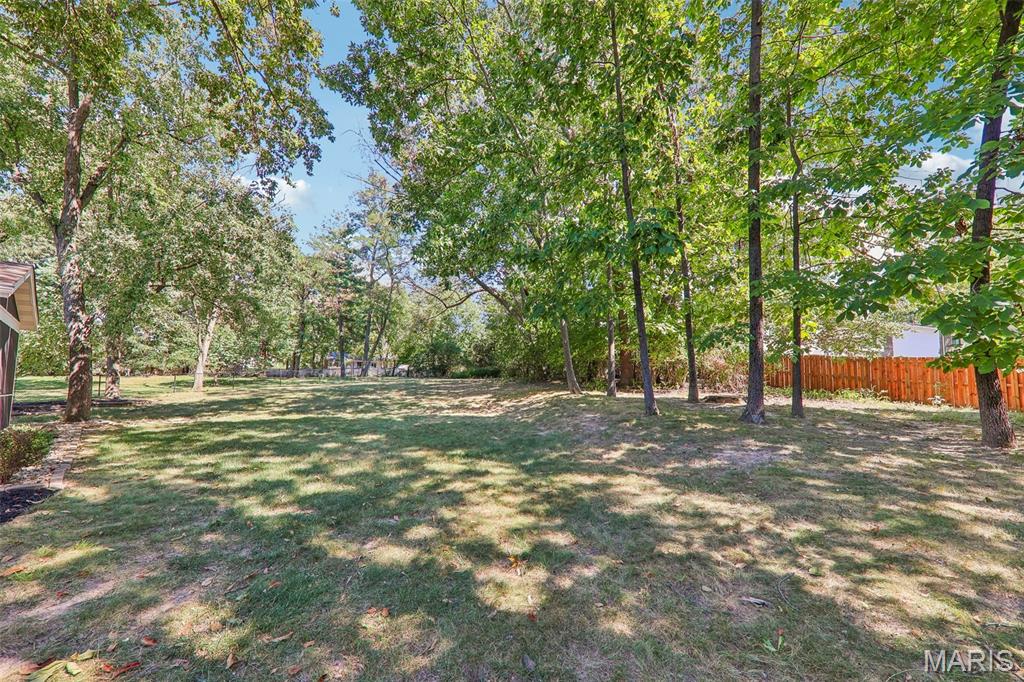70 Breezeview Drive Property Photo 48