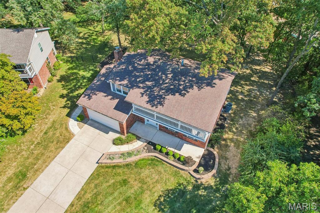 70 Breezeview Drive Property Photo 51