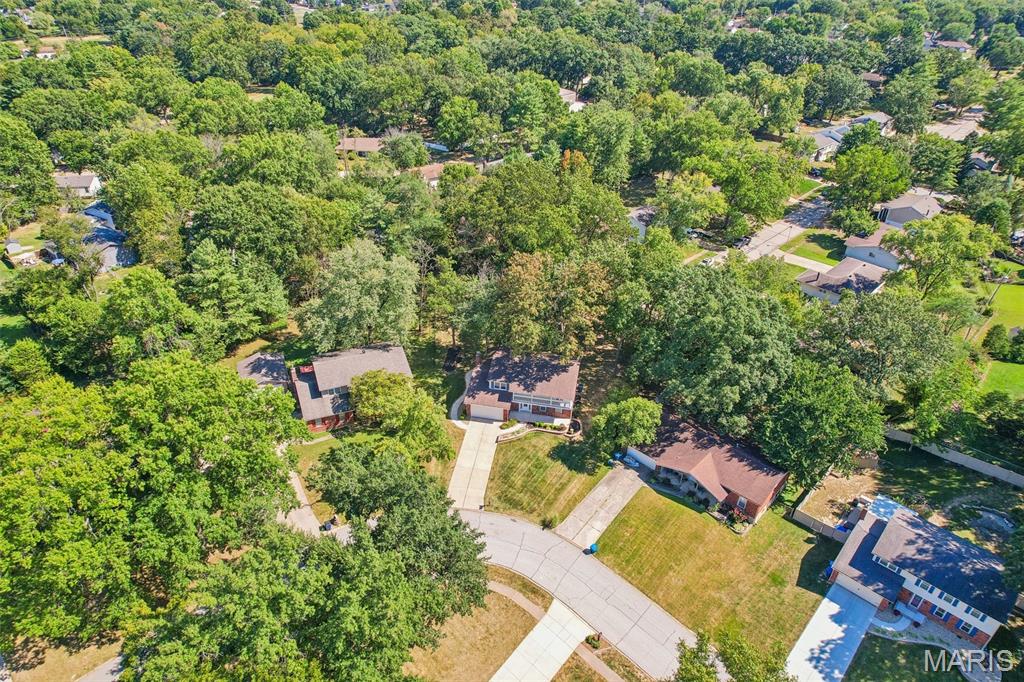 70 Breezeview Drive Property Photo 57