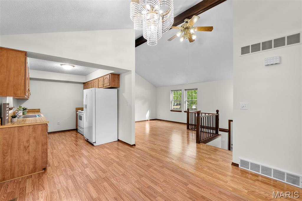 3110 Aspen Drive Property Photo 2