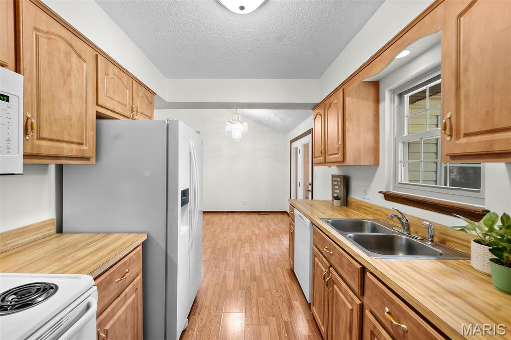 3110 Aspen Drive Property Photo 9