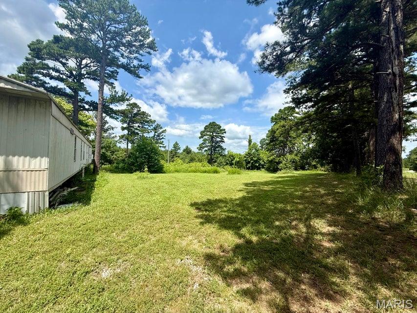 8905 Highway E Property Photo 4
