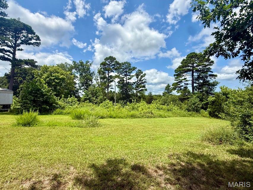 8905 Highway E Property Photo 6