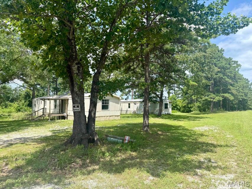 8905 Highway E Property Photo 10