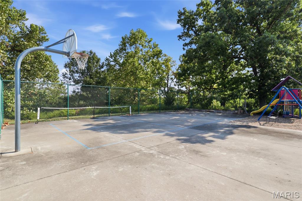 18021 Blue Anchor Drive 231 Property Photo 25