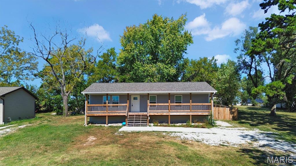 307 S Nettleton Avenue Property Photo 3