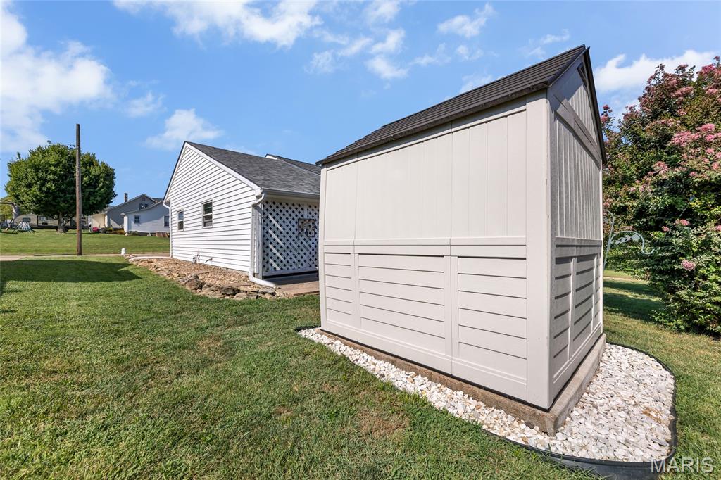 328 Van Zant Street Property Photo 15