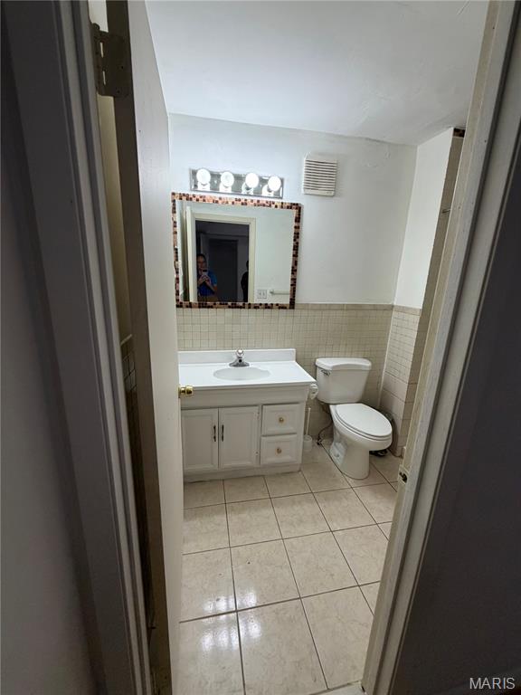 26056779 Property Photo 7