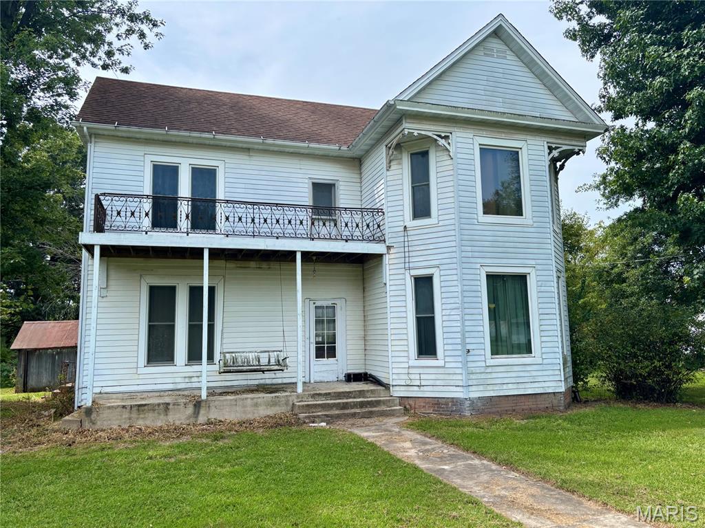 629 S Walker Street Property Photo 1