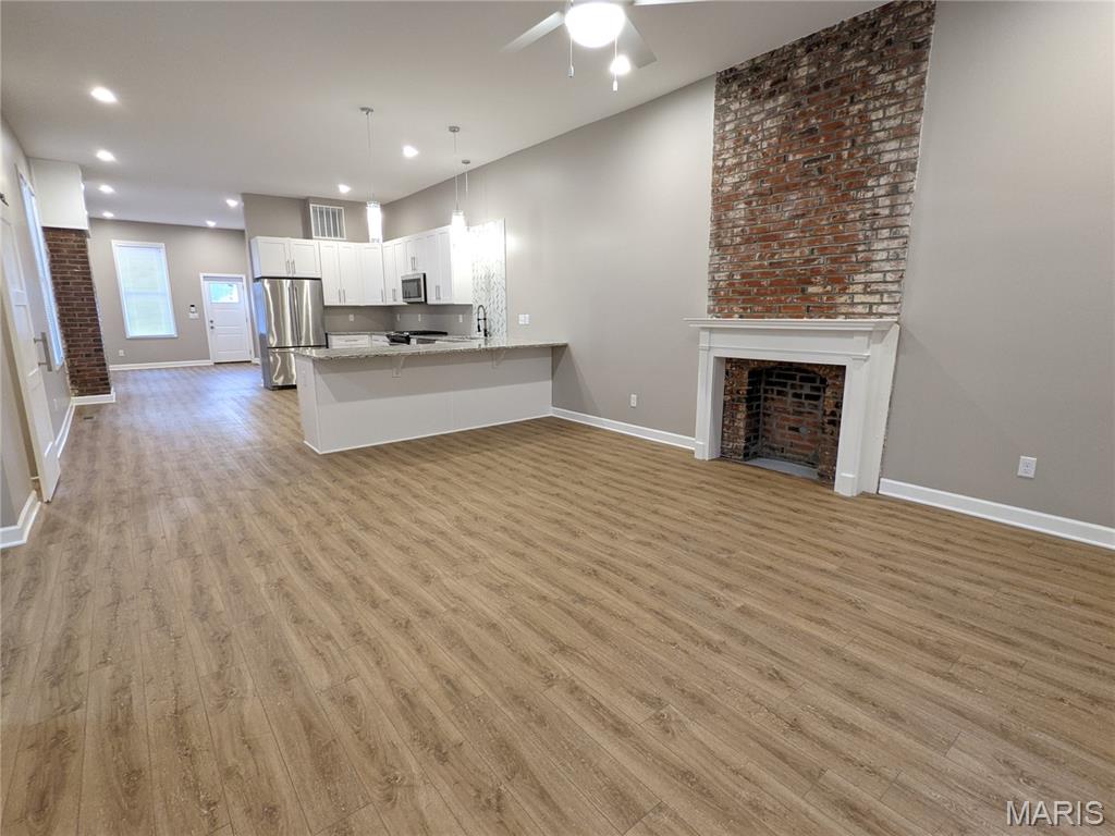 2206 Blendon Place Property Photo 6