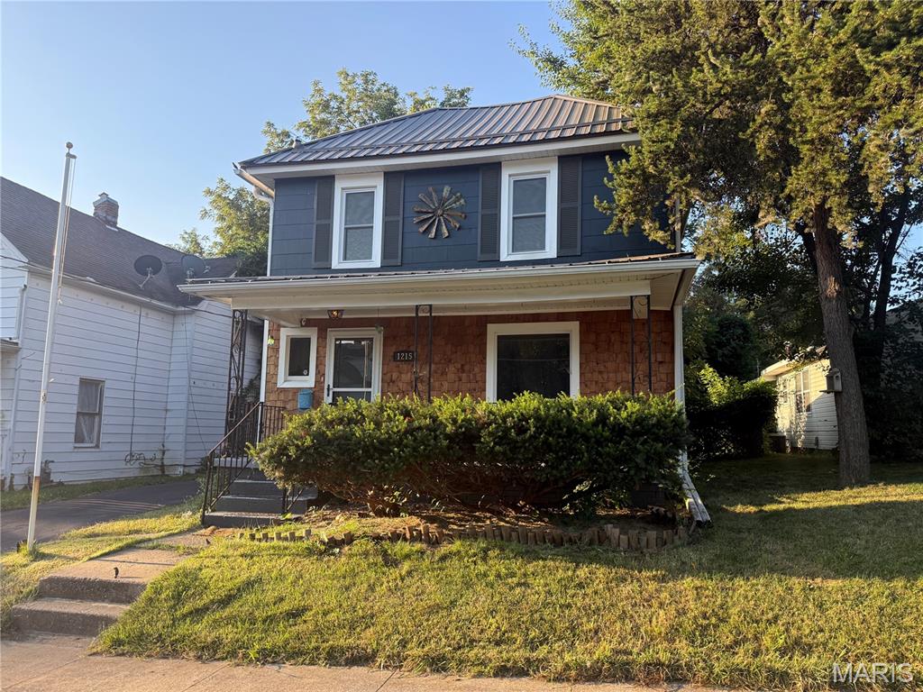 1215 Paris Avenue Property Photo 1