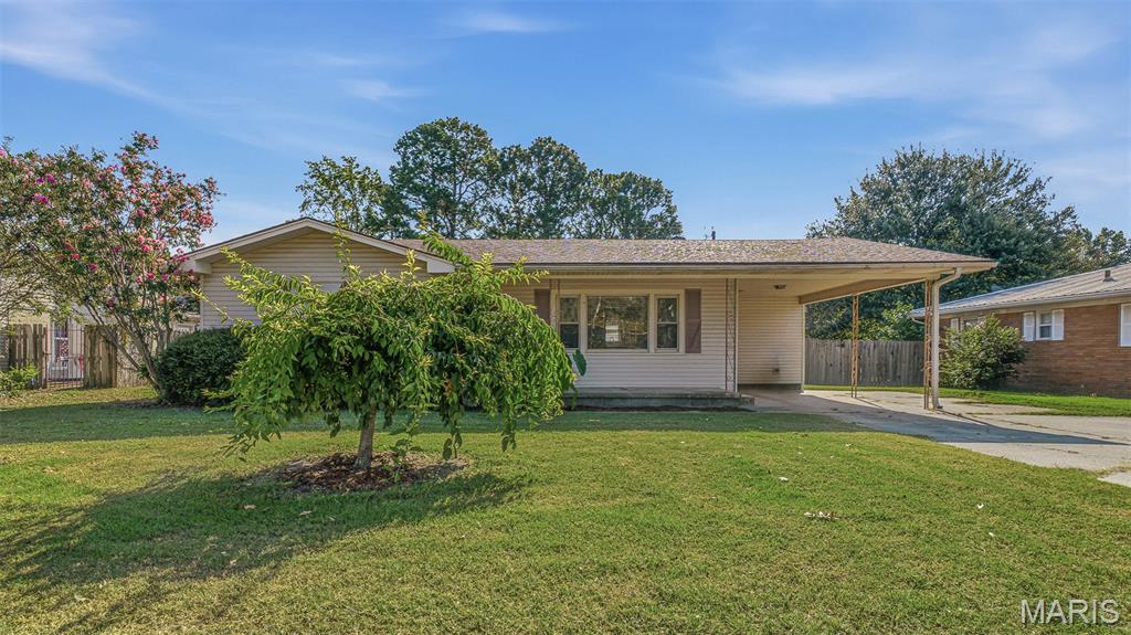1112 David Drive Property Photo 2