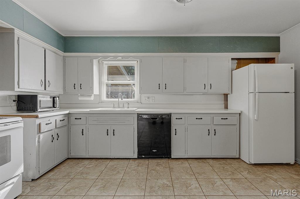 1112 David Drive Property Photo 10