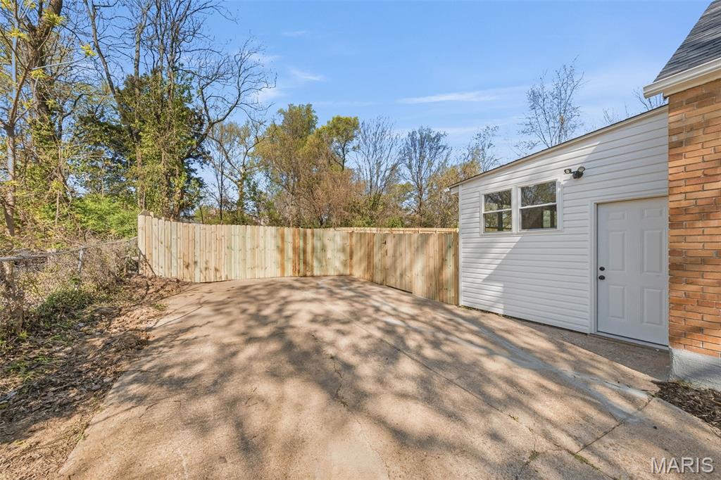 129 N Dade Avenue Property Photo 27