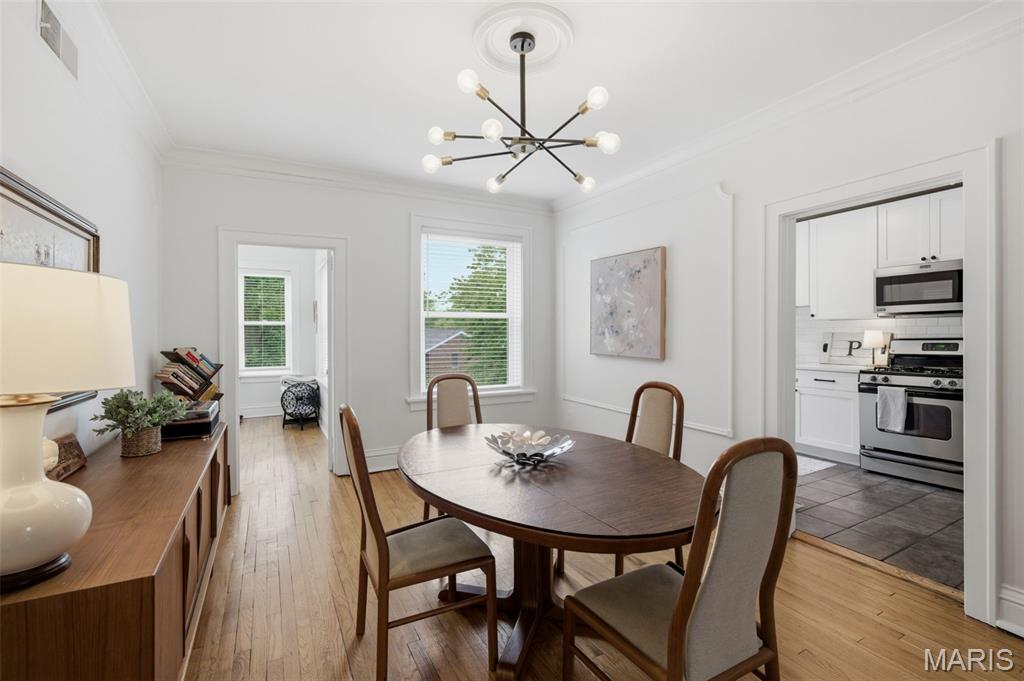 6306 Southwood Avenue 3e Property Photo 8