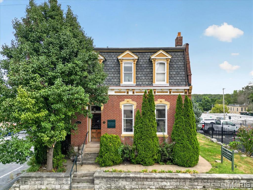 424 N 2nd Street