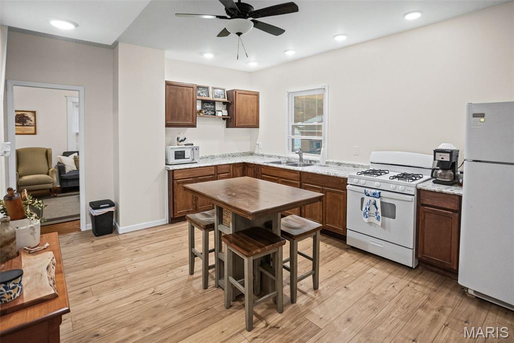 359 Market Street Property Photo 18
