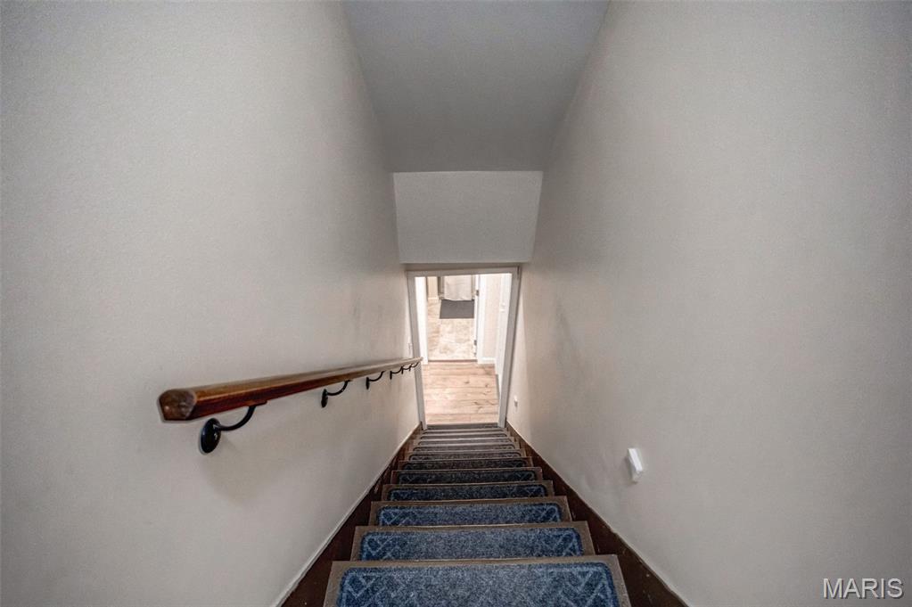 359 Market Street Property Photo 38