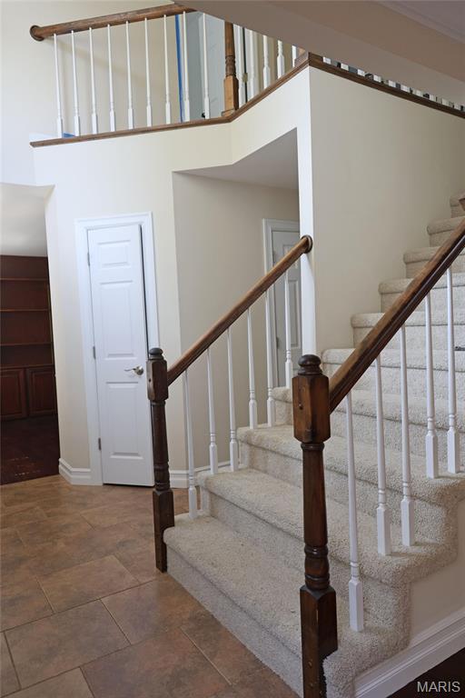121 E Willow Bend Drive Property Photo 15