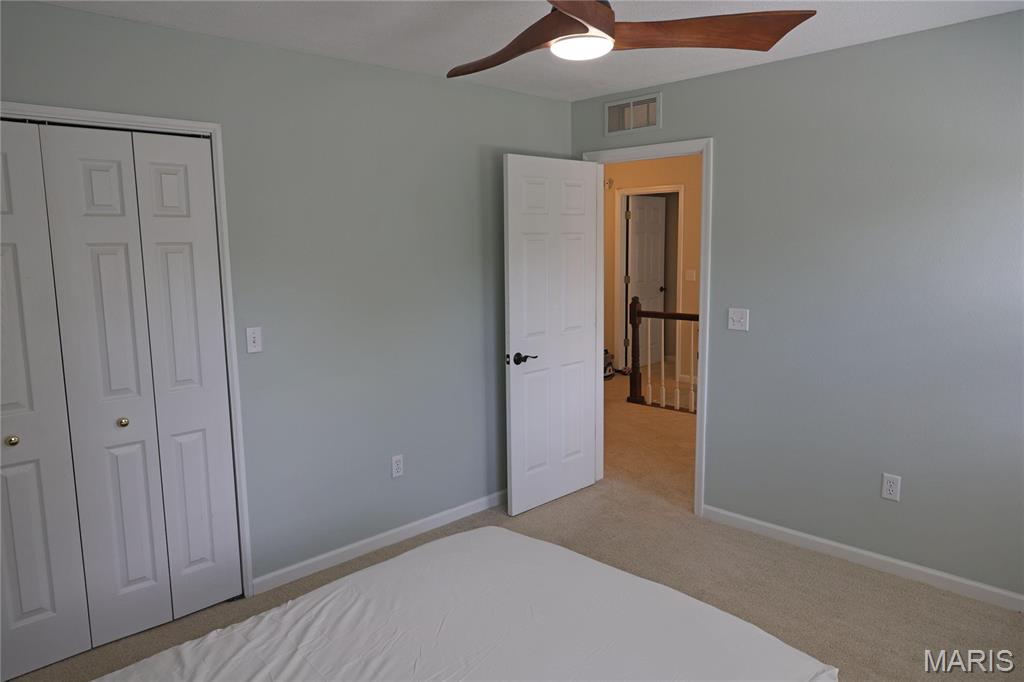 121 E Willow Bend Drive Property Photo 27