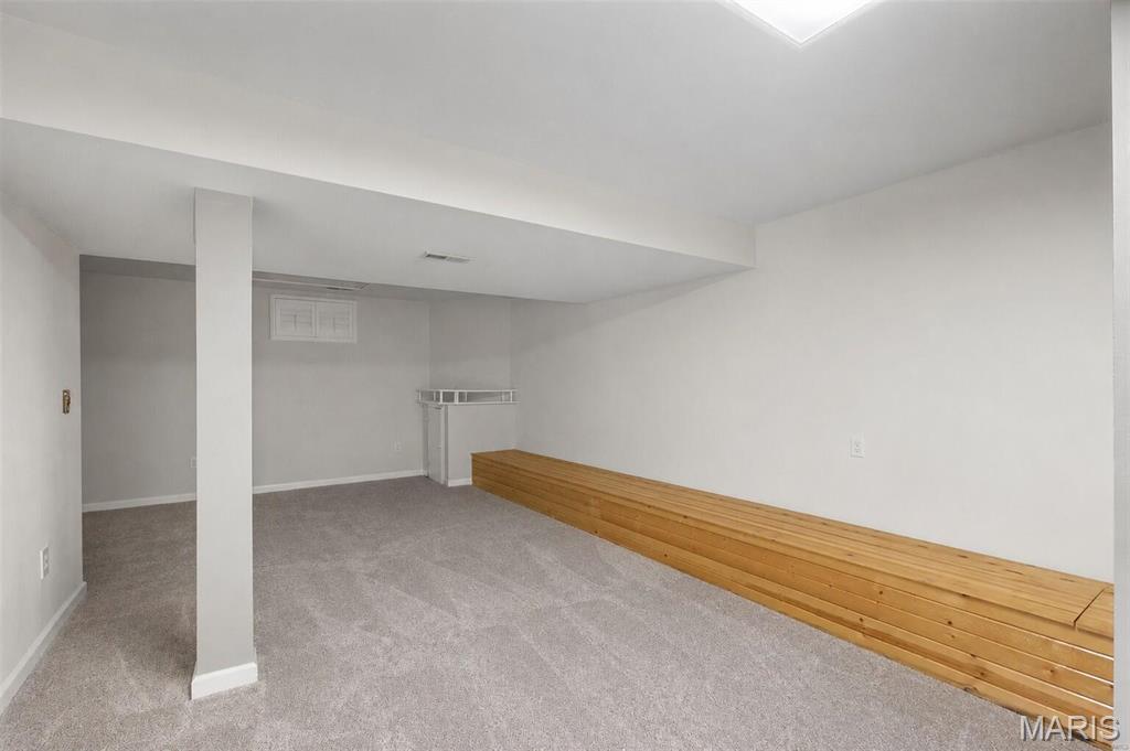 121 E Willow Bend Drive Property Photo 28