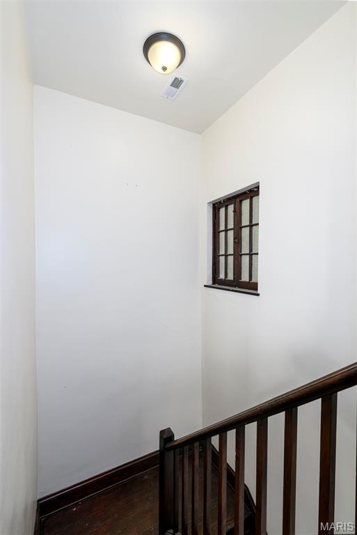 5001 Pernod Avenue Property Photo 14
