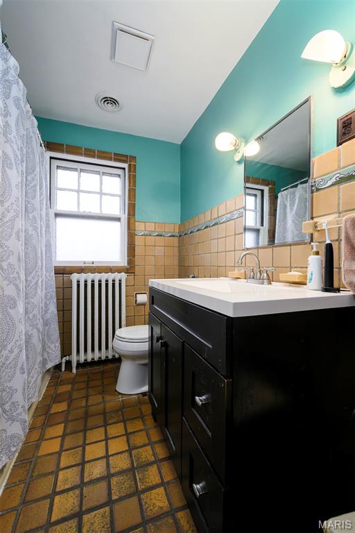 5001 Pernod Avenue Property Photo 29