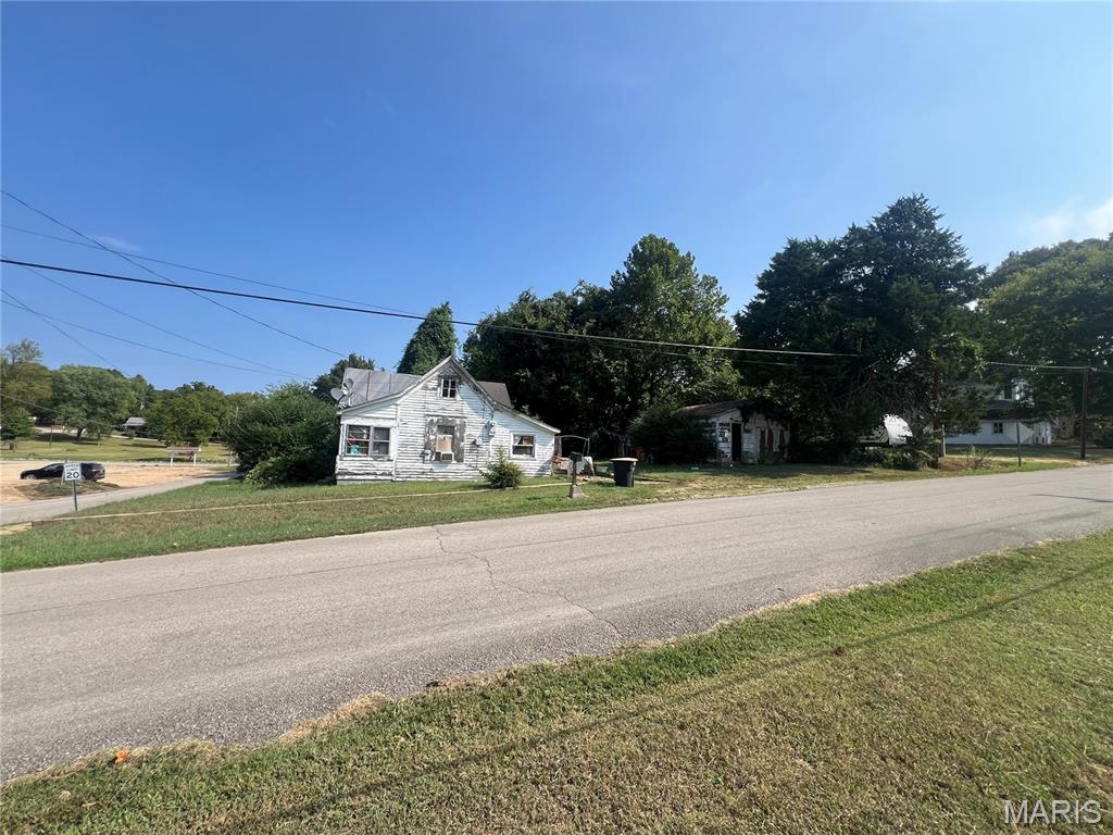302 Vine Property Photo 2