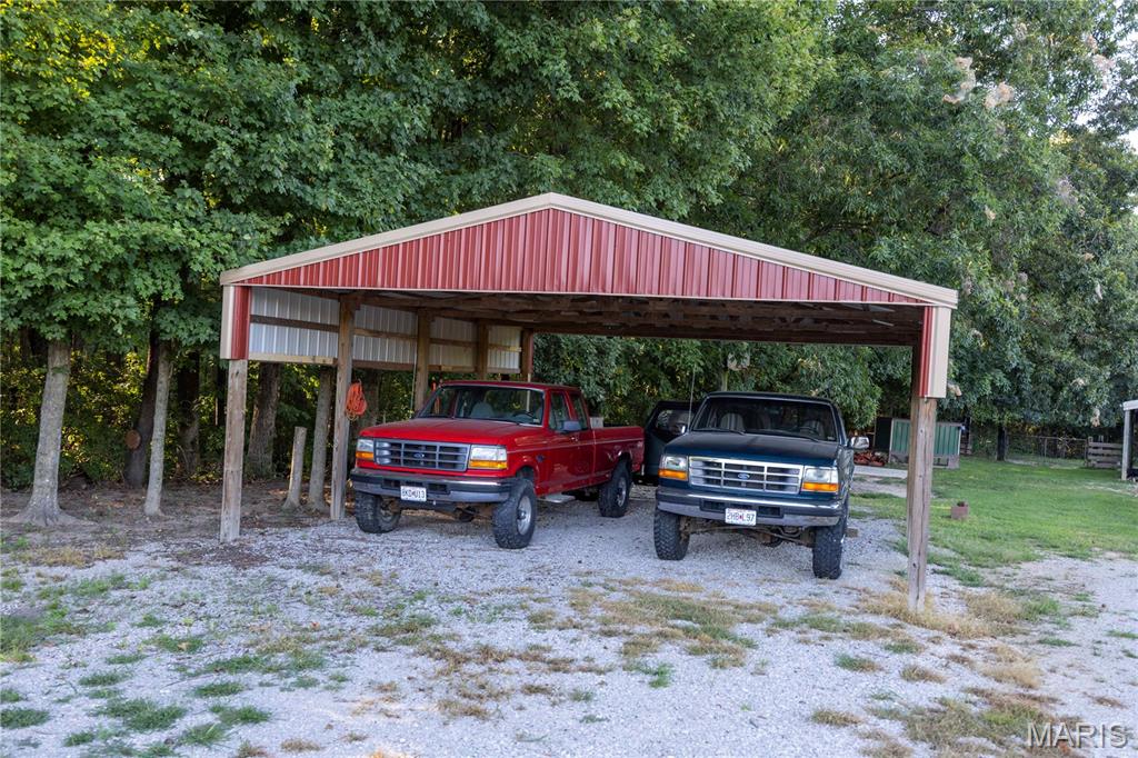 482 County Road 472 Property Photo 20