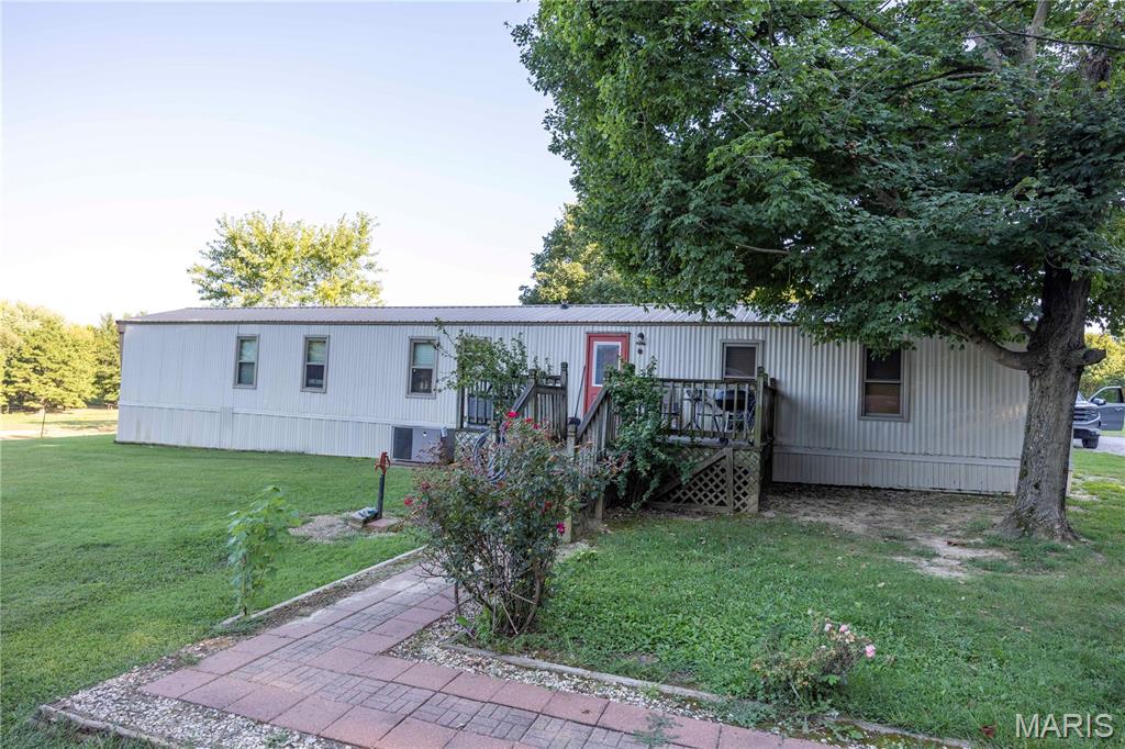 482 County Road 472 Property Photo 24