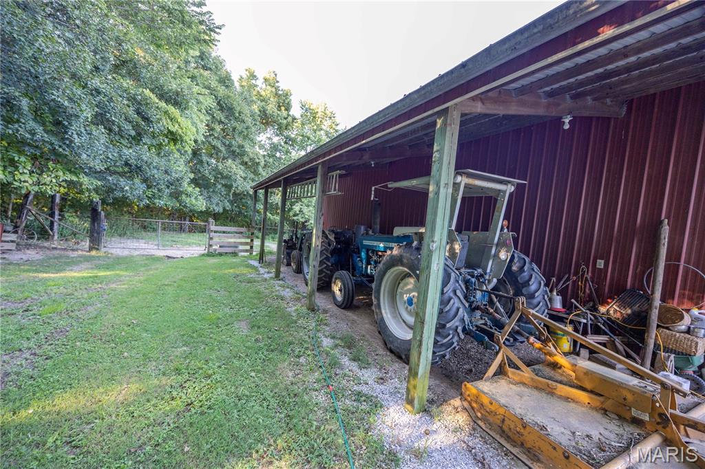 482 County Road 472 Property Photo 37
